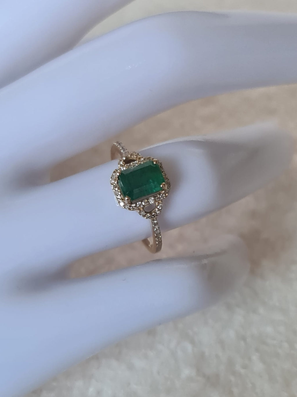 1.39 Ct Octagon Step Cut Natural Emerald 14K Gold
Ring-certified
