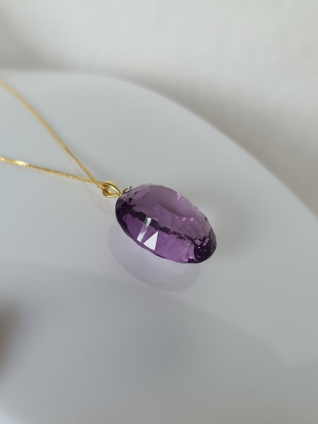 18k gold necklace with natural amethyst pendant