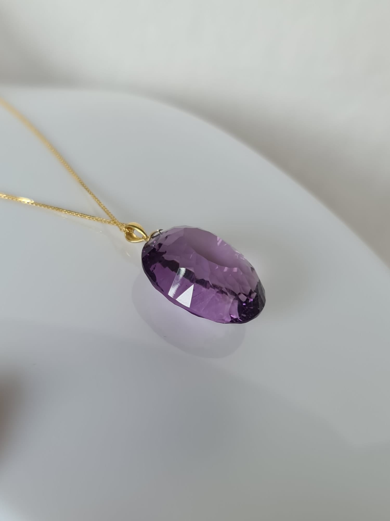 18k gold necklace with natural amethyst pendant