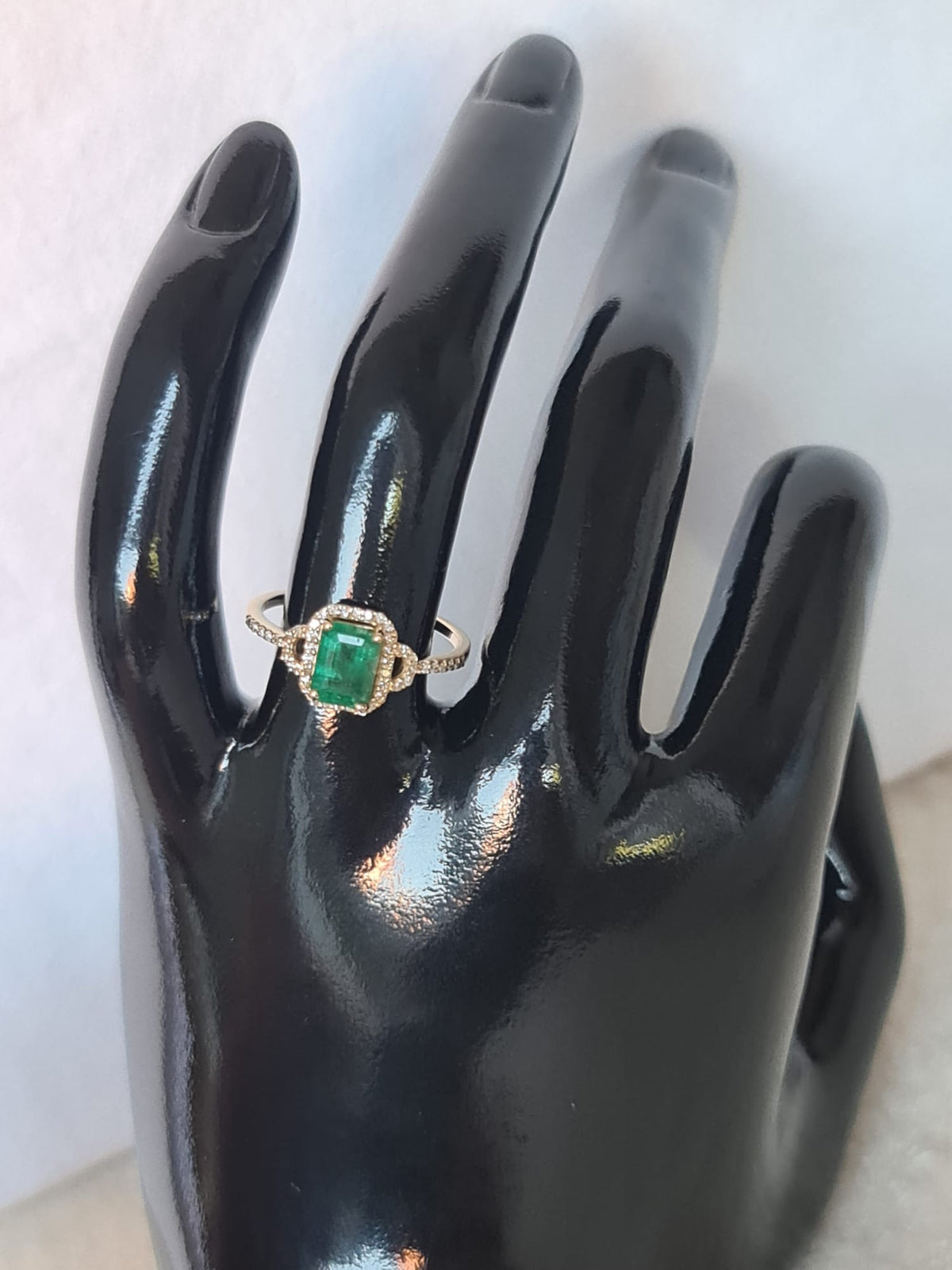 1.39 Ct Octagon Step Cut Natural Emerald 14K Gold
Ring-certified