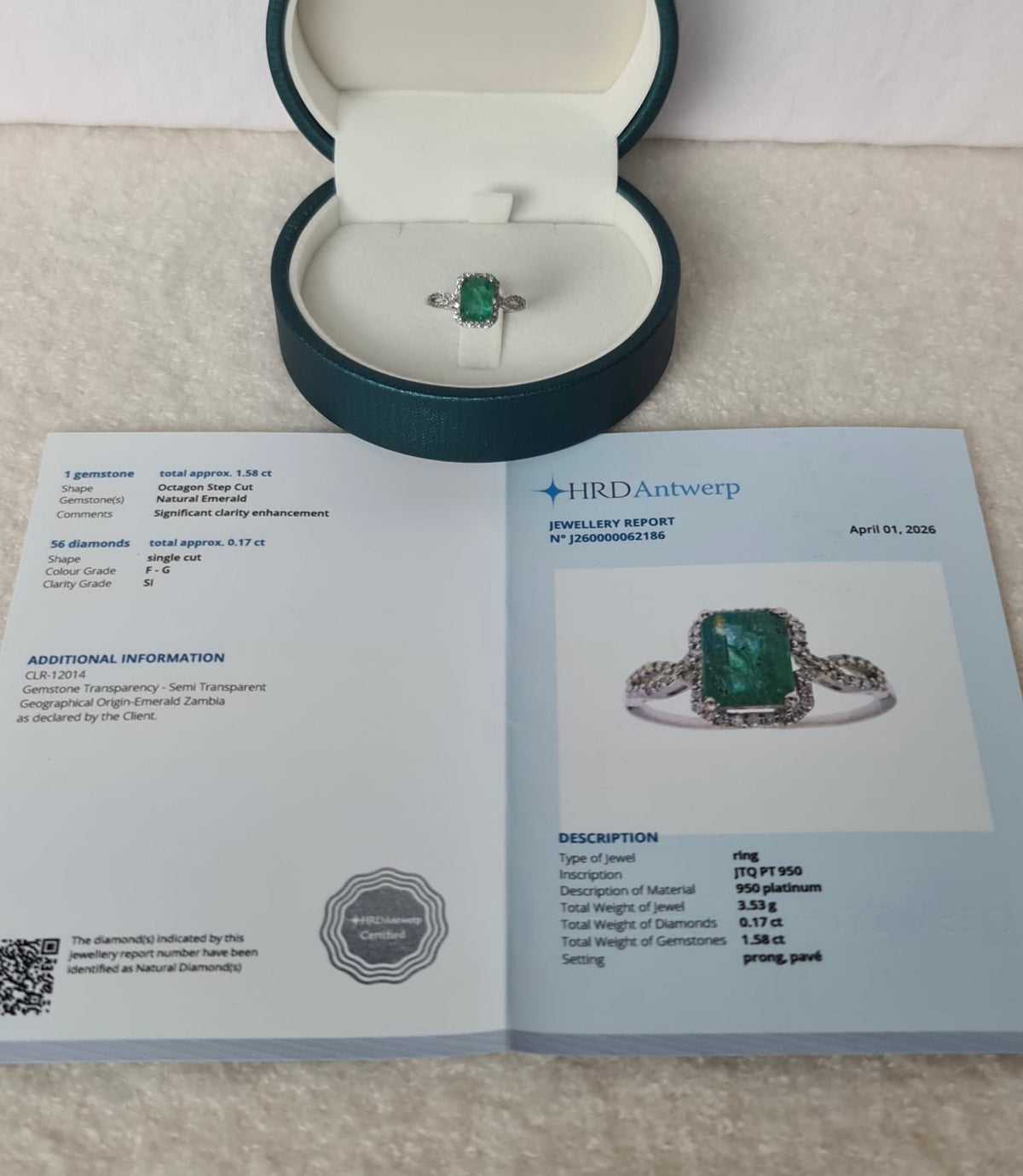1.75 carat Natural Emerald 950 Platinum Ring with diamond-certified