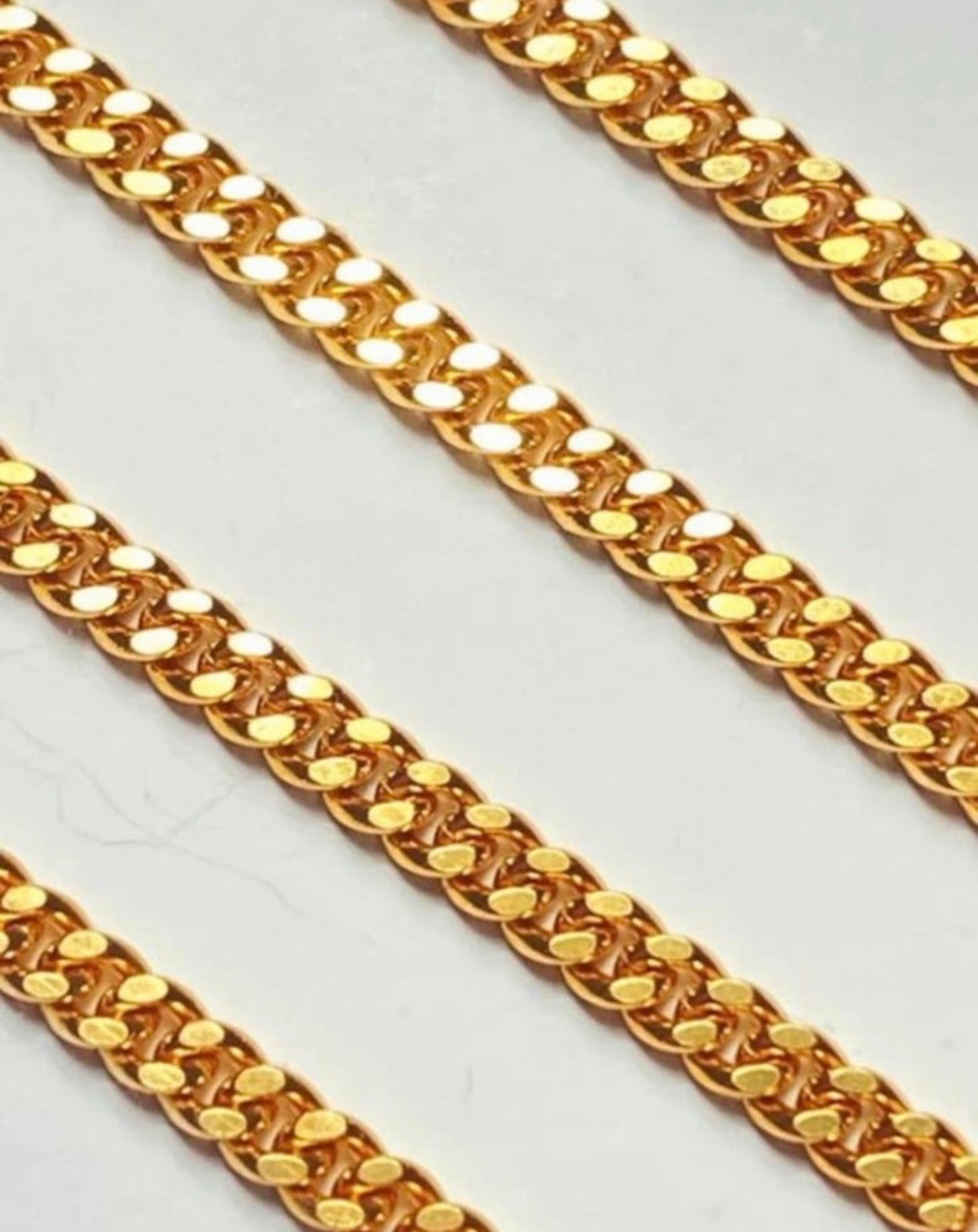 18k Italian gold necklace, gold chain