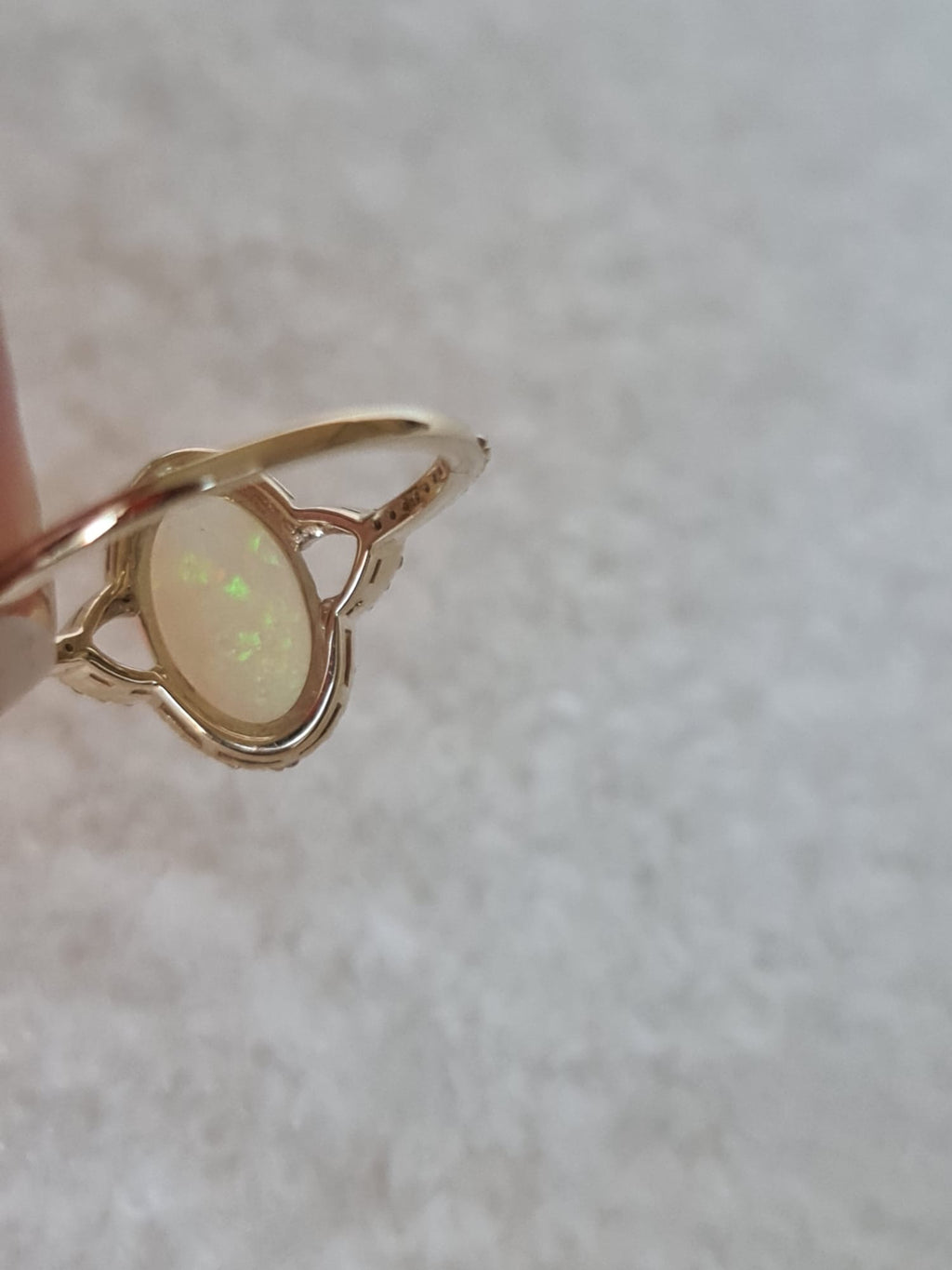 1.39 Ct Oval Cabochon Cut Natural Opal 14K Gold Ring-certified