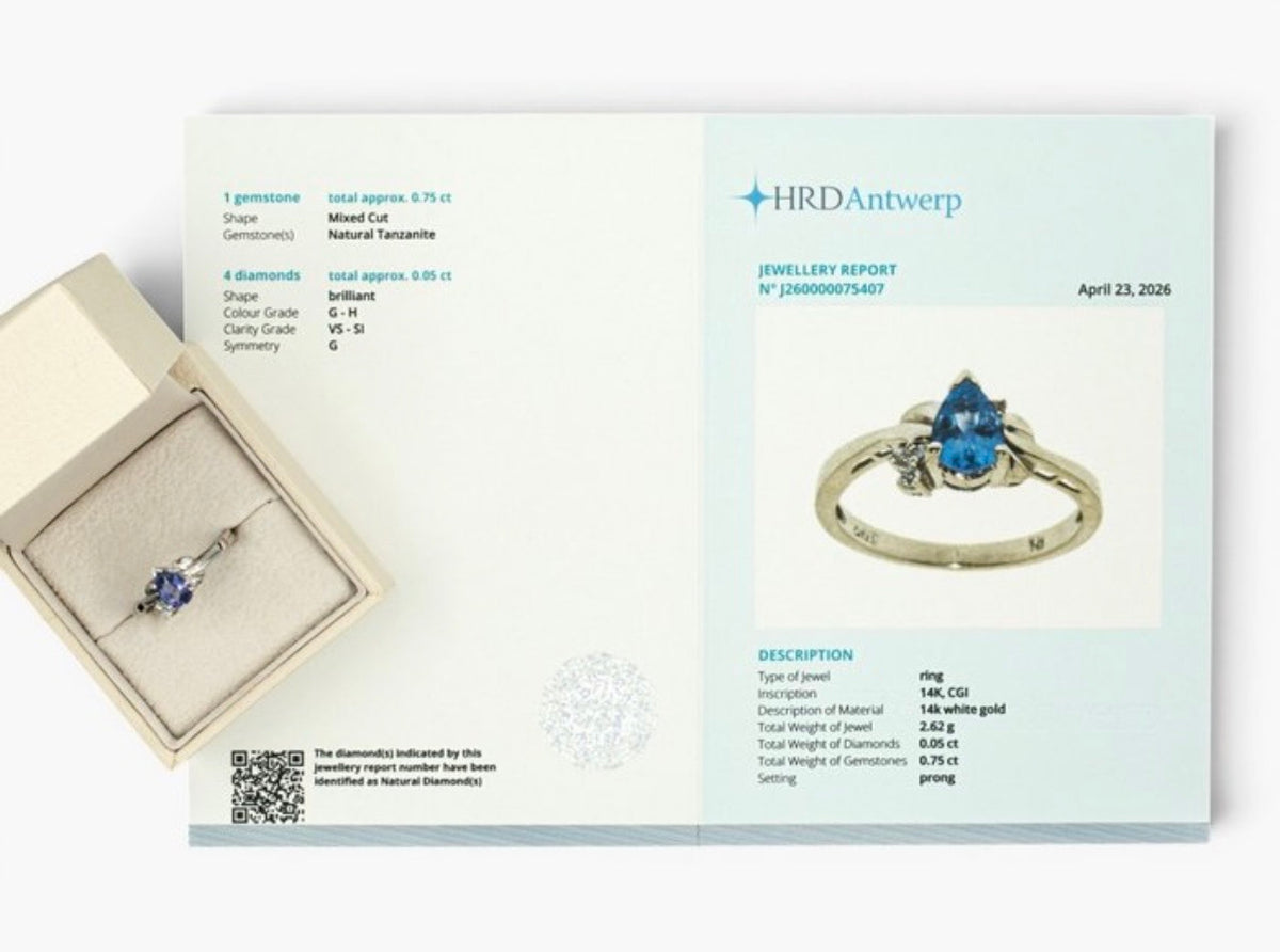 Gold ring with diamonds and tanzanite-certified