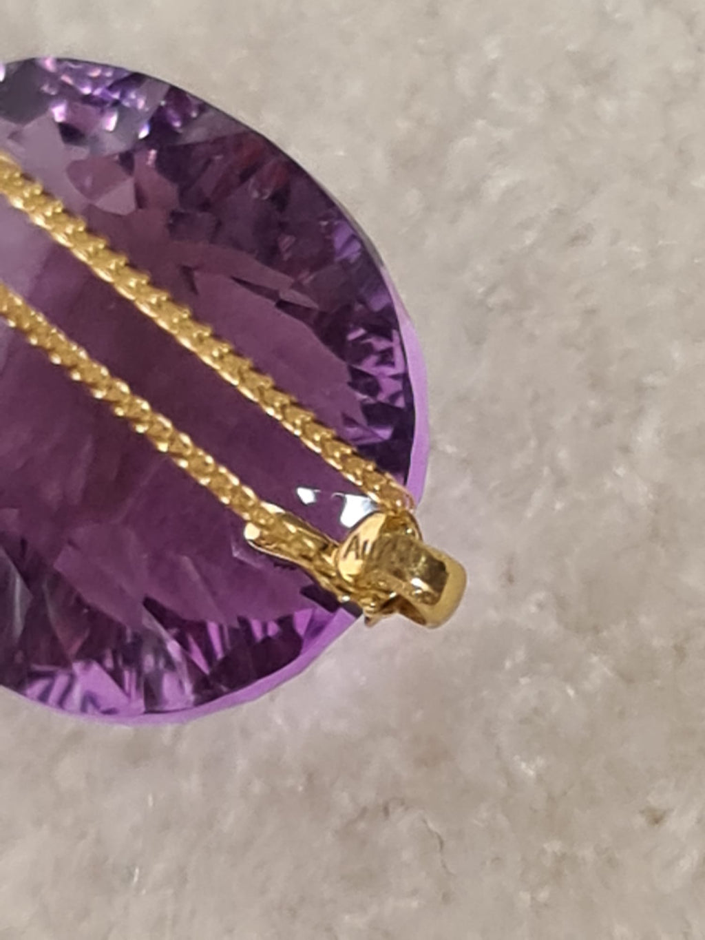 18k gold necklace with natural amethyst pendant