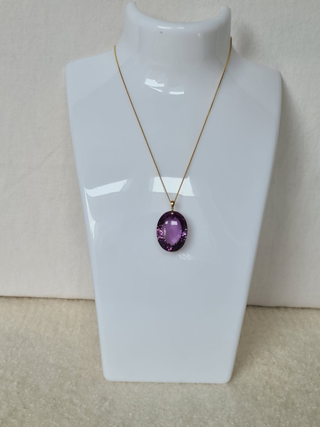 18k gold necklace with natural amethyst pendant